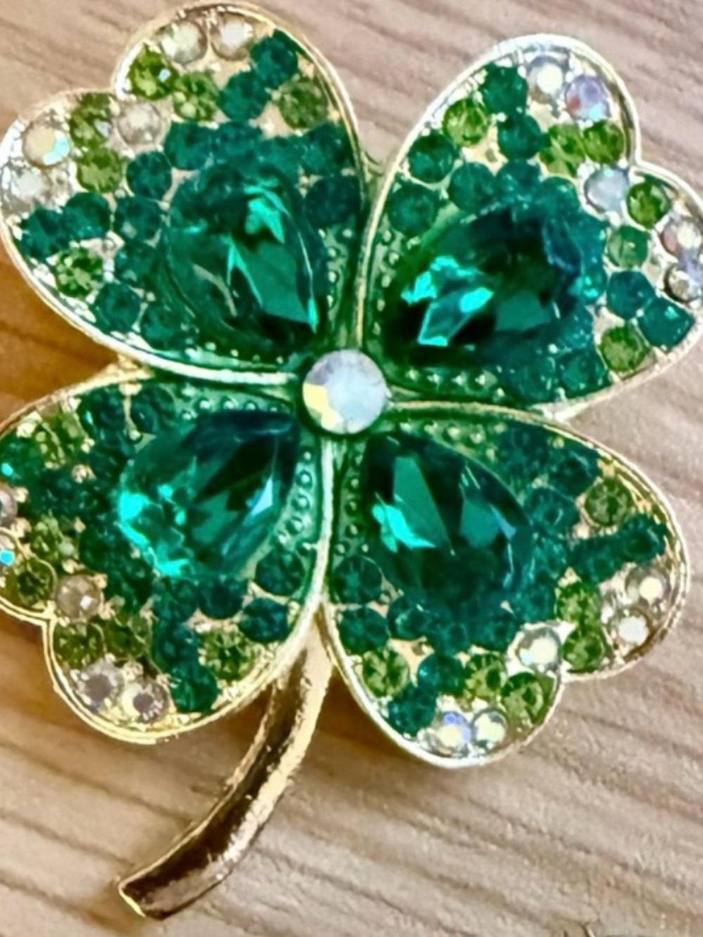 Emerald Green Four-Leaf Clover Crystal Brooch - Lapel Pin